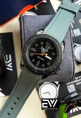 SEIKO GRAY BELT BLACK DIAL_img_0