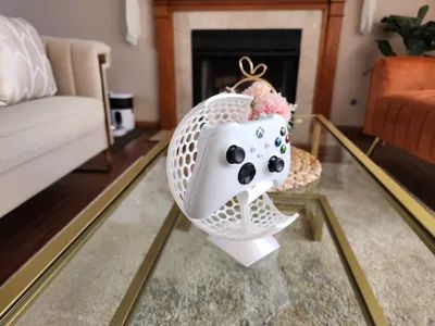 Modern Hive Moon Controller Stand – Sleek Design for PS5 & Xbox_img_3