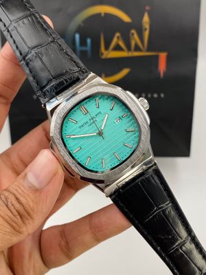 Patek Philippe Nautilus Quartz Belt Edition_img_1
