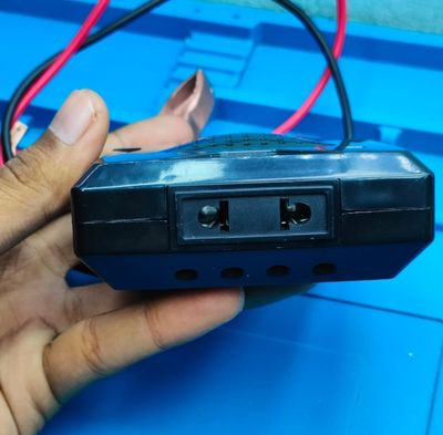 12V To 220V AC 180W Power Inverter_img_2
