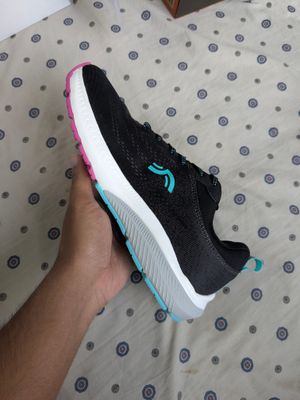 Ladies Crivit Black/Pink (size 37-41)_img_3