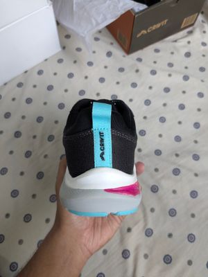 Ladies Crivit Black/Pink (size 37-41)_img_4