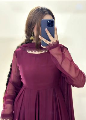 Luxury Gown Set_img_1