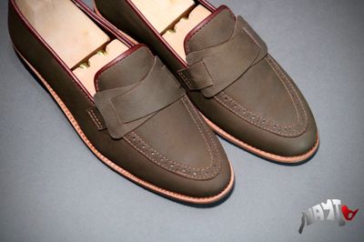 Nubuck Signature Brown Penny Loafer