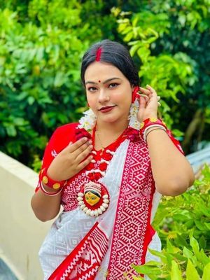 Half Silk Sharee with Blouse Piece_img_3