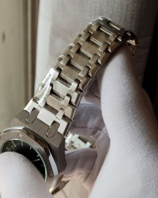 AP Black Face Quartz Watch_img_1