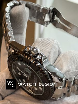 ROLEX YACHT MASTER CHAIN BLACK BEZEL BLACK DIAL SWEEP_img_3
