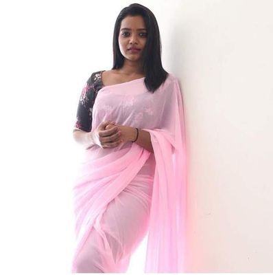 এক কালারের জর্জেট শাড়ি দেখতে আকর্ষণীয় ও লাইট ওয়েট_img_16