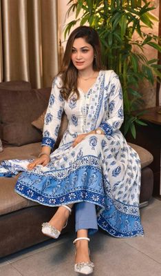 Most Exclusive Demanding Collection Cotton Gown 3 piece_img_12