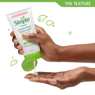 Simple Kind to Skin Moisturising Facial Wash_img_3