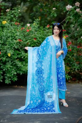 নীল পুষ্পা (Neel Pushpa) Luxury Swiss Lawn Three-Piece