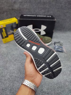 Under Armour UA HOVR™ Phantom 3 SE Running (1:1)_img_5