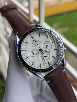 Omega Three Chrono Brown Belt White Dial_img_1