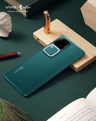 Vivo V30_img_0