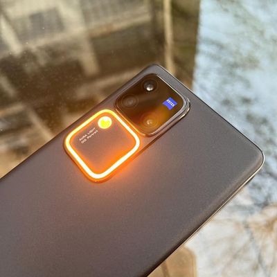 Vivo V30_img_3
