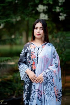 রজনীগন্ধা (Rajonigondha) Luxury Swiss Lawn Three-Piece