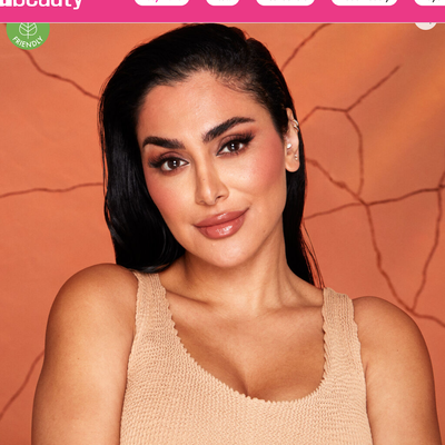 GloWish Cheeky Vegan Blush Powder- sassy safron_img_4
