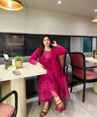 Hot pink Stitch Dress ♥️_img_6