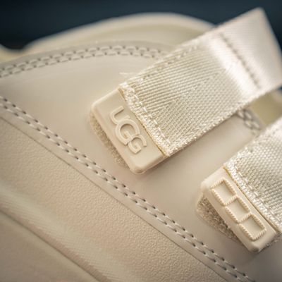 UGG GoldenGlow Slide,_img_2