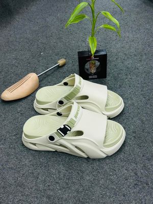 Clogs/Slippers_img_3