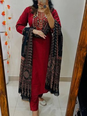 Shidur Three Piece_img_2