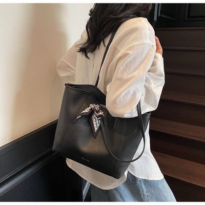 Tote Bag Handbag Shoulder Bag Large Capacity Shoulder Bag Women's Handbag RM140_img_3