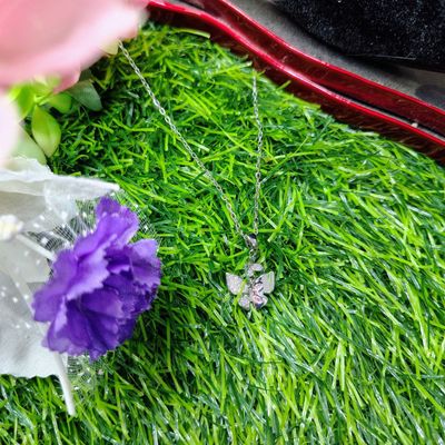 Fantasy Colorful Acrylic Butterfly Pendant Necklace For Womens_img_0