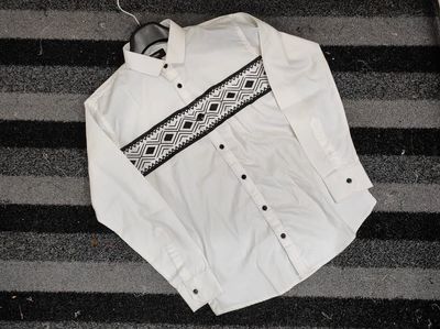 Trendy White block print shirt 1014_img_1
