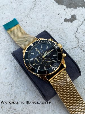 BOSS MESH CHAIN V2 GOLDEN CASE BLACK DIAL_img_0
