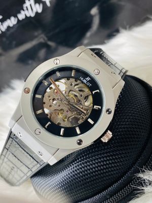 Hublot Skeleton Classic Fusion automatic watch_img_1