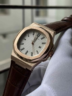 Patek Philippe Nautilus Brown Belt Rose Gold Case Quartz_img_1