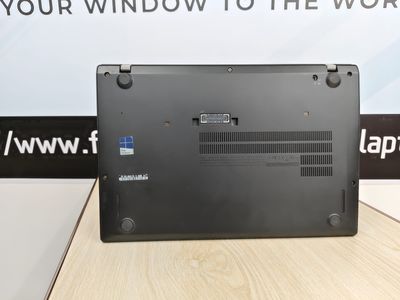 Lenovo ThinkPad T460s | Core i5 6th Gen | 8GB RAM 256GB SSD | 14.1-inch Display_img_7