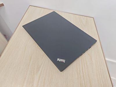 Lenovo ThinkPad T470s | Core i5 6th Gen | 8GB RAM 256GB SSD | 14.1-inch Display_img_4