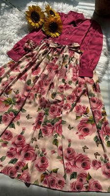 Skirt and Top Two Piece Set_img_0