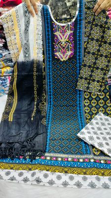 আড়ং বুটিক থ্রি পিস_img_2