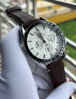 Omega Three Chrono Brown Belt White Dial_img_0