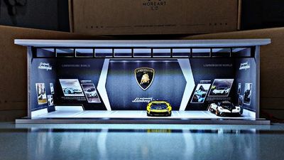 1:64 Diorama House: Lamborghini World with LED_img_0