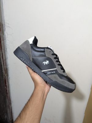 Redtape Classic (Full Black)_img_1