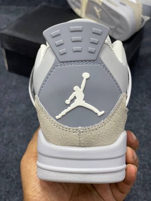 Jordan 4 Retro Frozen Moments_img_3