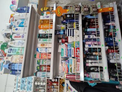 COSMETICS..SHAMPOO.HAIR GEL.TOOTH PASTE+BRASH.BODYLOTIONPROFUMO_img_0