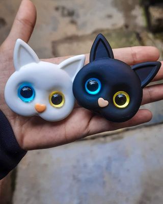 Cat Pop Socket_img_2