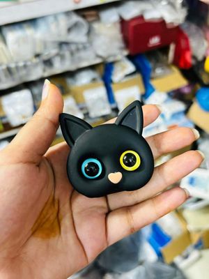 Cat Pop Socket_img_10