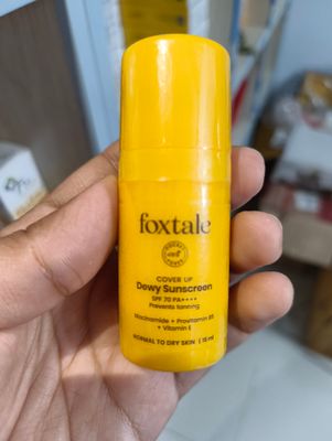 Foxtale Cover Up Dewy Sunscreen SPF 70 PA++++ 15ml_img_1
