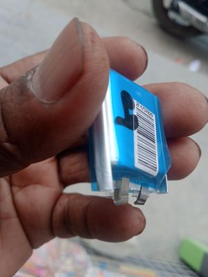 (CODE-11) MINI LITHIUM POLYMER 3.7VBATTERY._img_2