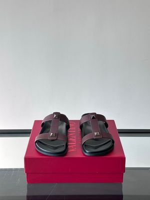 Valentino Garavani Rockstud flat sandals (1:1)_img_1