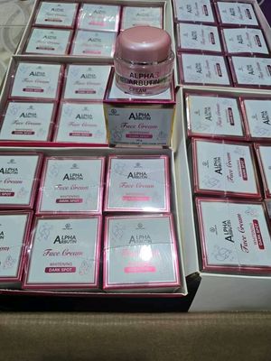 Alpha Arbutin face cream 🌸Whitening Dark Spot..._img_1
