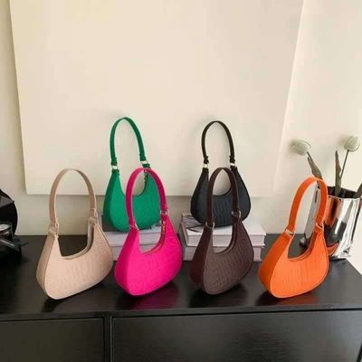 New Trendy Women's Crossbody Portable Half-Moon Bag, Fashion, Light Luxury, Luxury, Premium, Portable Large-capacity Shoulder Bag_img_2