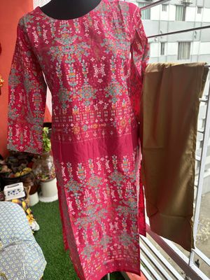 Premium Indian Viscose Silk Kurti Set with Straight Pant – RAYNIX_img_1