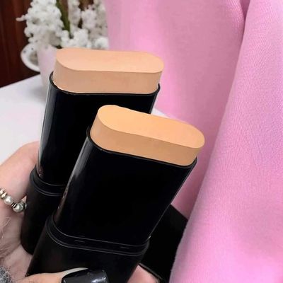 Full Coverage Longwearing Waterproof Kakashow Beautiful Skin Water Light Foundation Stick with Brush_img_8