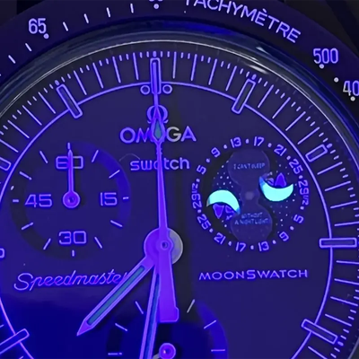 Omega x Swatch “Snoopy Edition” Mission To The Moonphase Men's Watch- S033B700_img_1